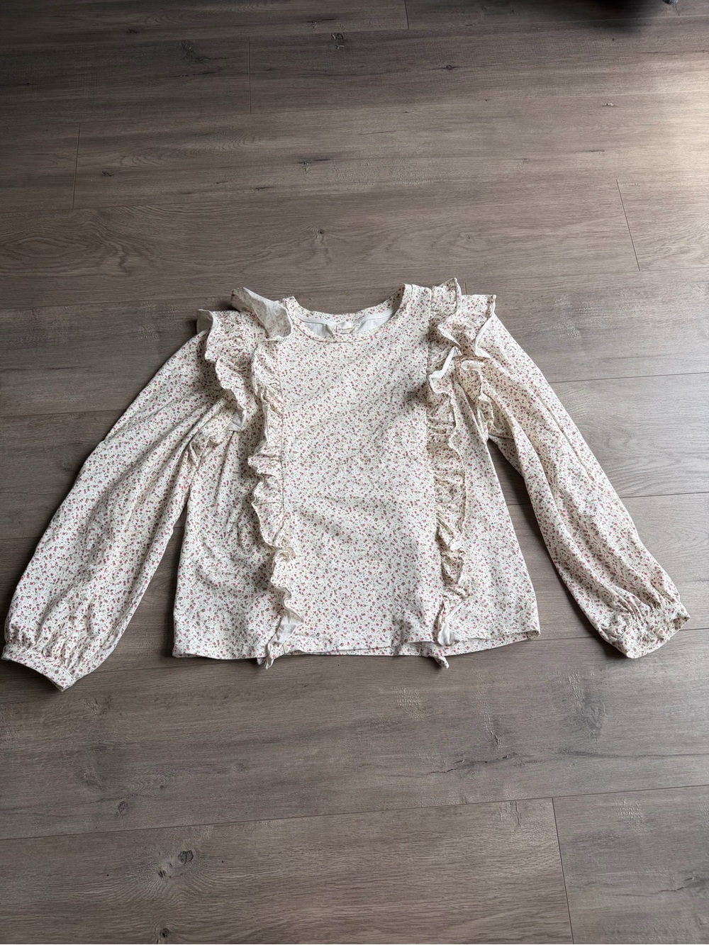 By Anthropologie Cream Floral Ruffle Long-Sleeve Blouse - size medium